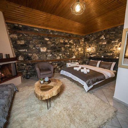 Guesthouse Nefeli Agios Athanasios  Buitenkant foto