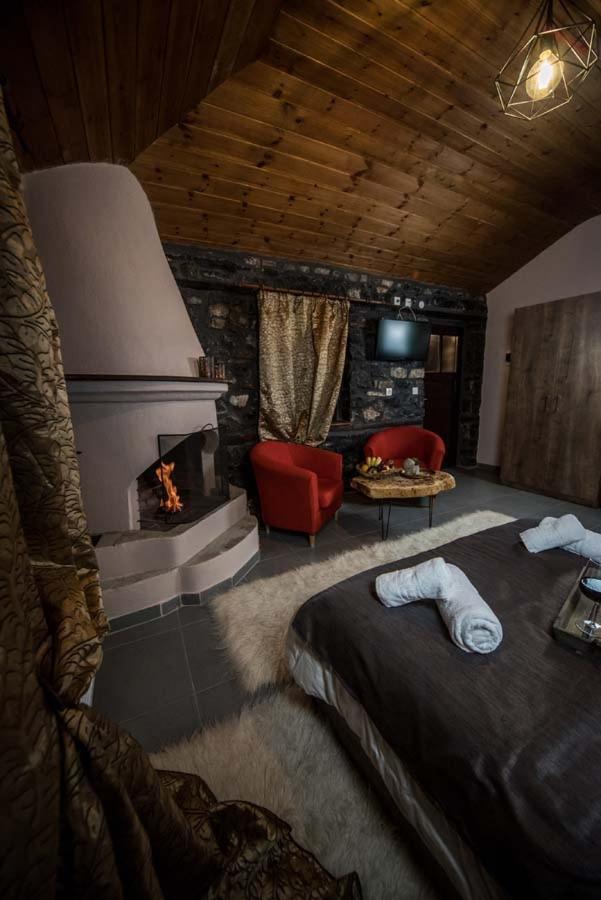 Guesthouse Nefeli Agios Athanasios  Buitenkant foto